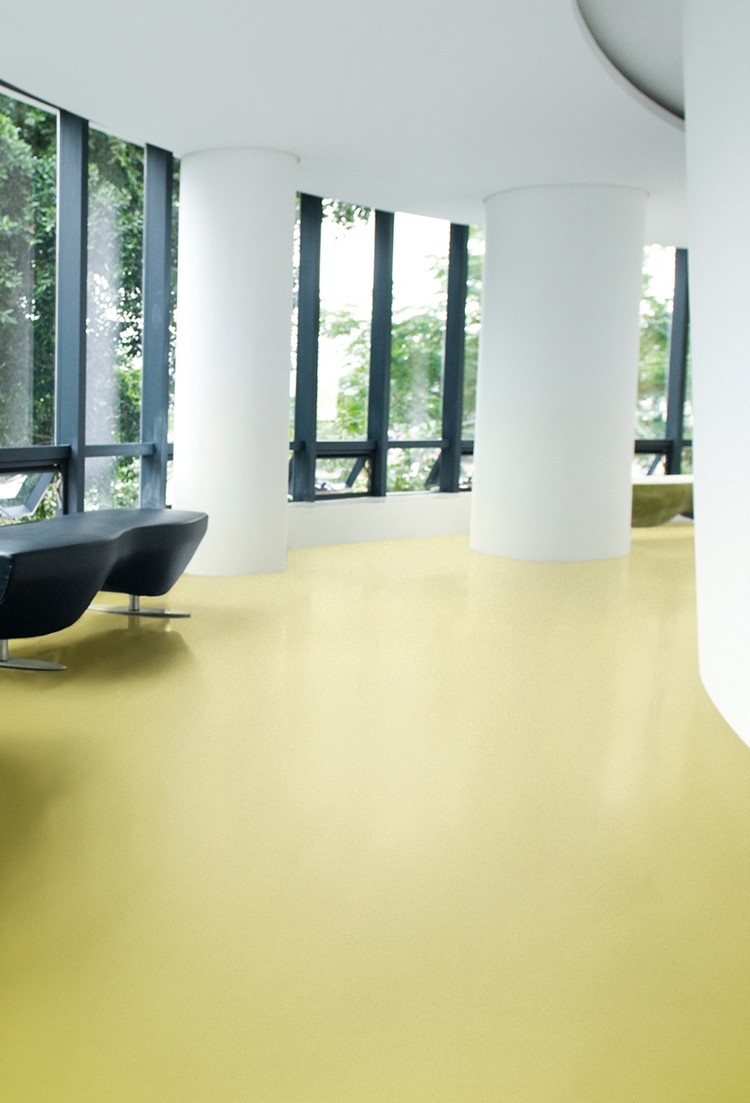 Bloc PUR vinyl flooring installation photograph 6