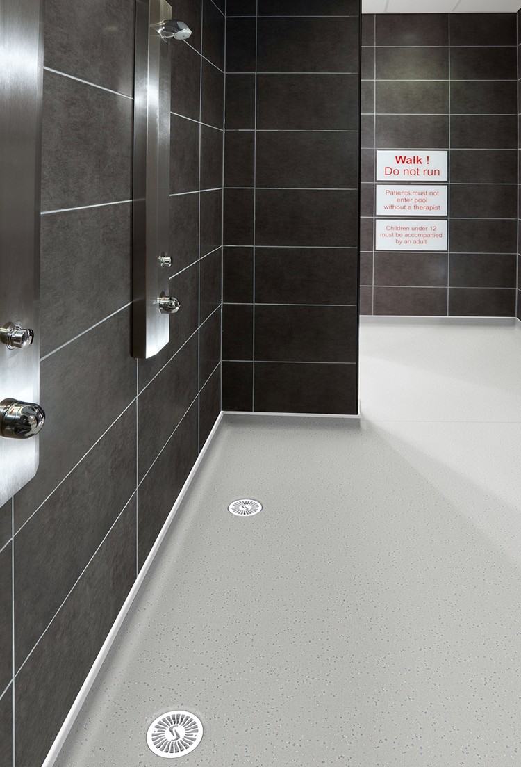 Polysafe Quattro PUR safety vinyl flooring installation photograph 3