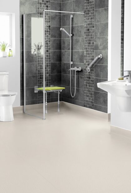 Polysafe Quattro PUR safety vinyl flooring in a commercial interior