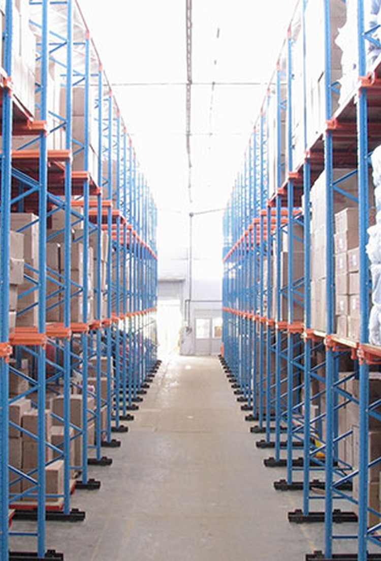 Drive-In / Drive-Through Racking photograph 4