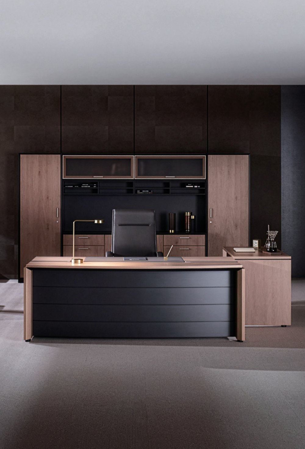 Ceos Executive Desk