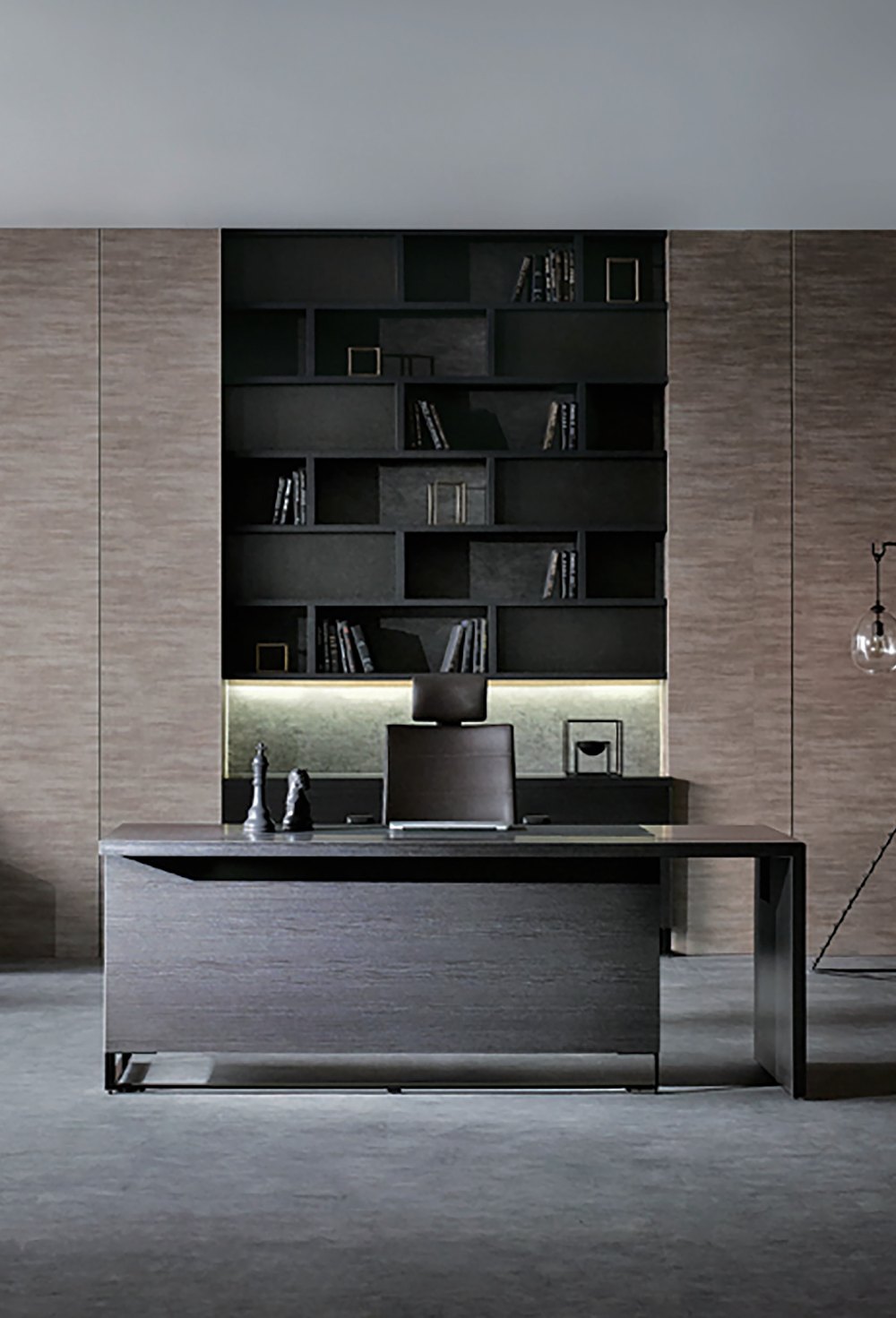 Incontro Executive Desk