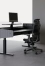 M703+ Motion Desk - view 3