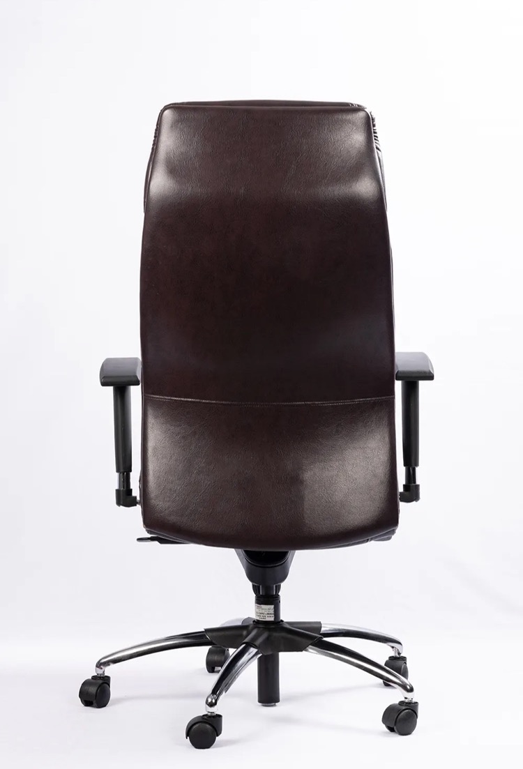 NX VER Executive Chair - side view