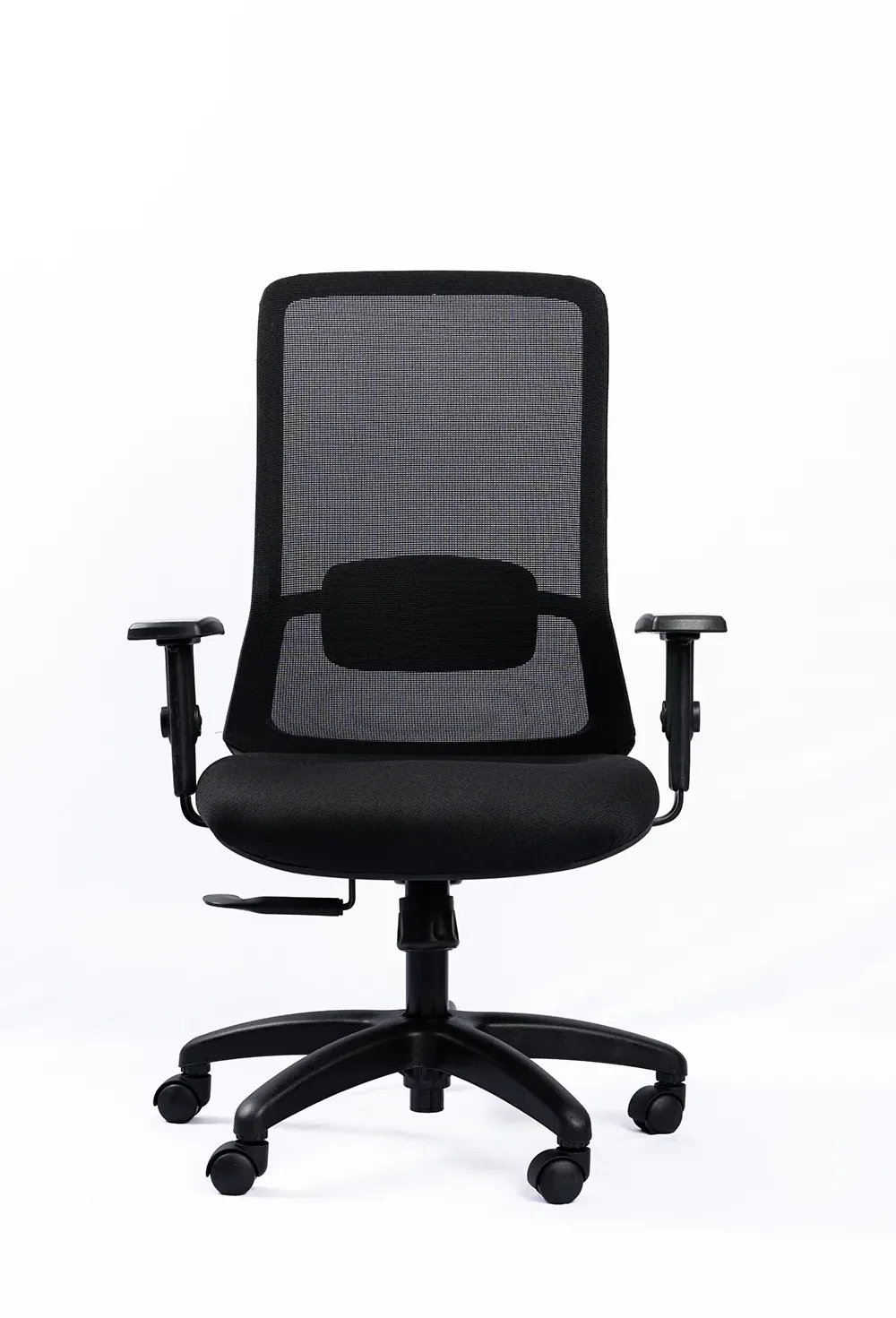 NX NOVE mesh chair with black nylon base, front view